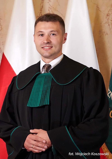 Adwokat Adam Pawłowski
